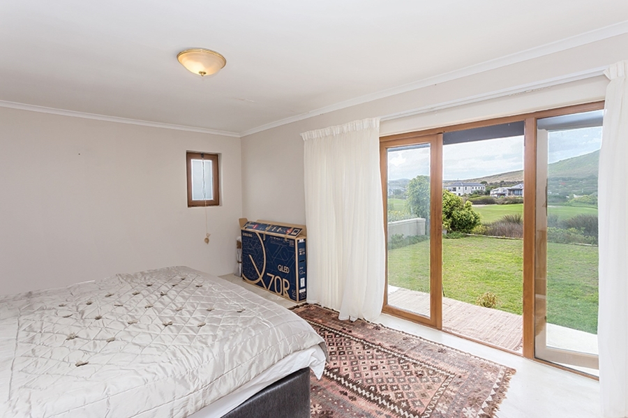 To Let 4 Bedroom Property for Rent in Atlantic Beach Golf Estate Western Cape